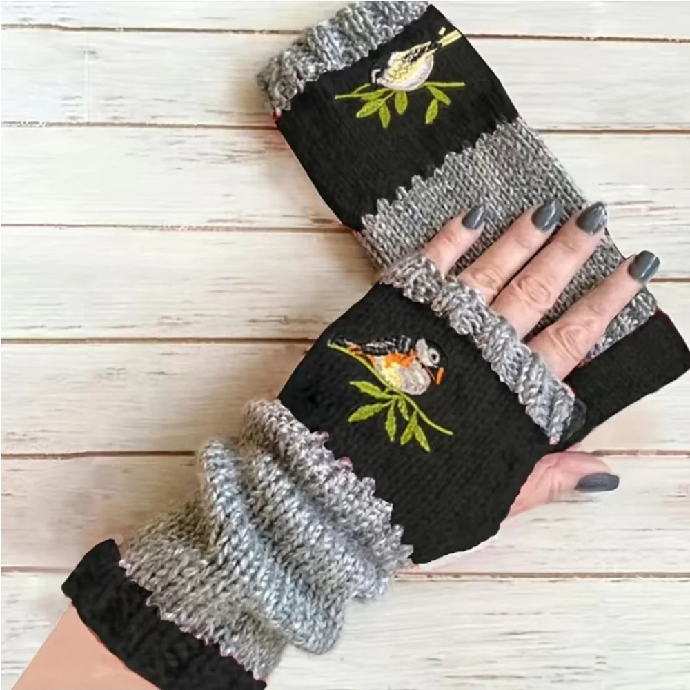 Fingerless Warm Gloves Thumb Holes Red and Cream Embroidered Birds Mittens NEW